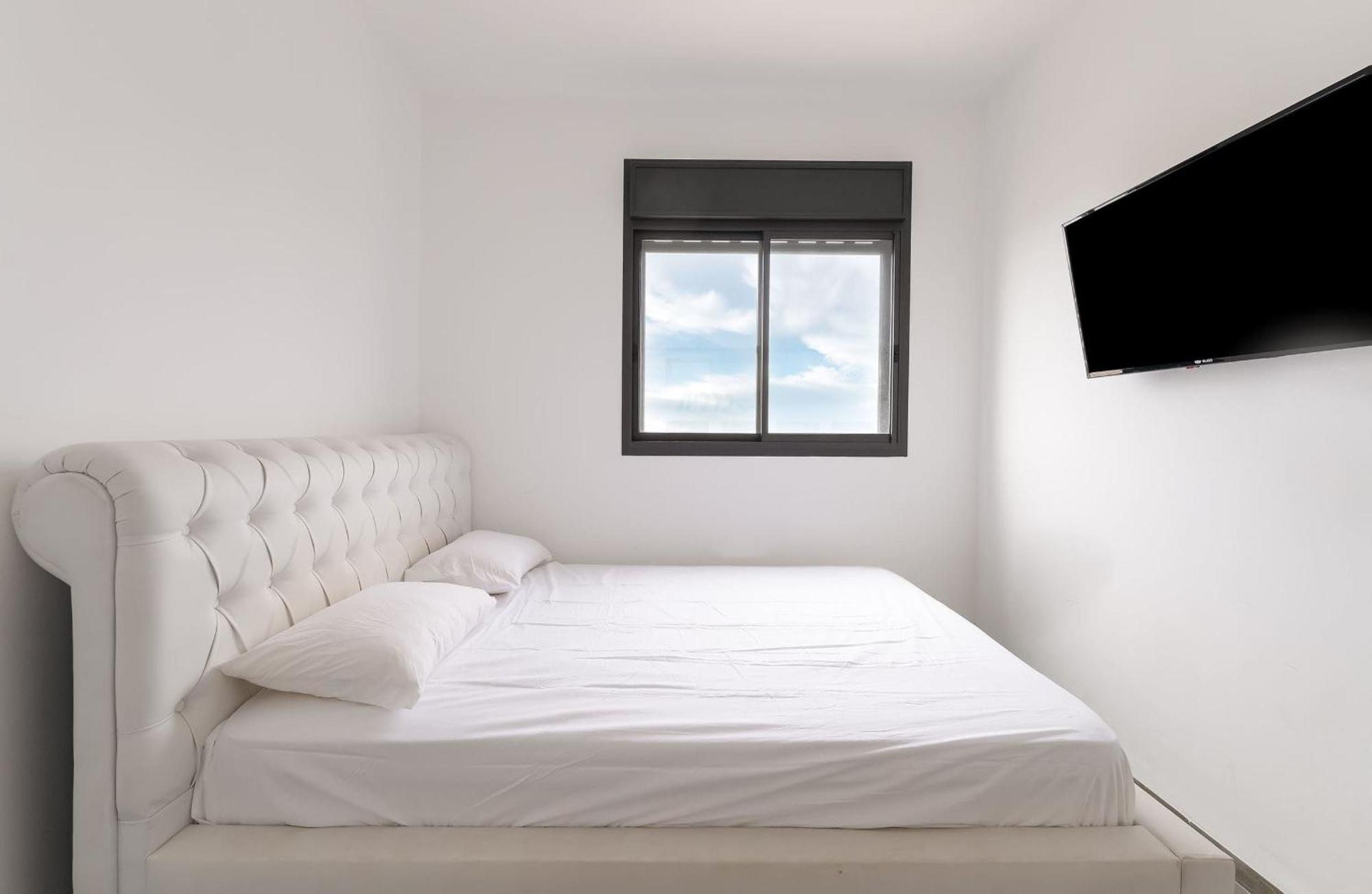 Stunning And Spacious In Kiryat Ata Qiryat Ata Exterior foto