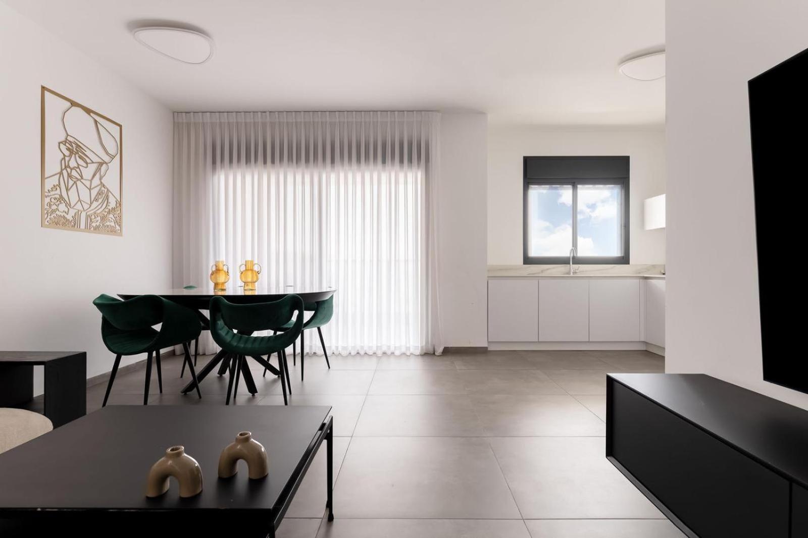 Stunning And Spacious In Kiryat Ata Qiryat Ata Exterior foto